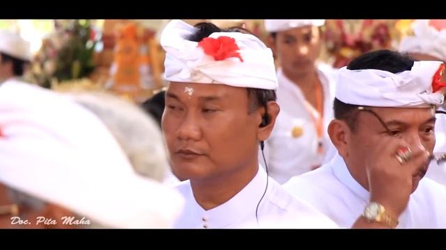 PUNCAK KARYA | Karya Agung Pura Desa lan Puseh desa Pakraman Taman Kaja 19\06\2019