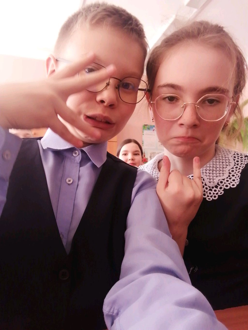 ДЕЛАЙ УРОКИ С ГУГЛОМДЕЛАЙ УРОКИ С ГУГЛОМ