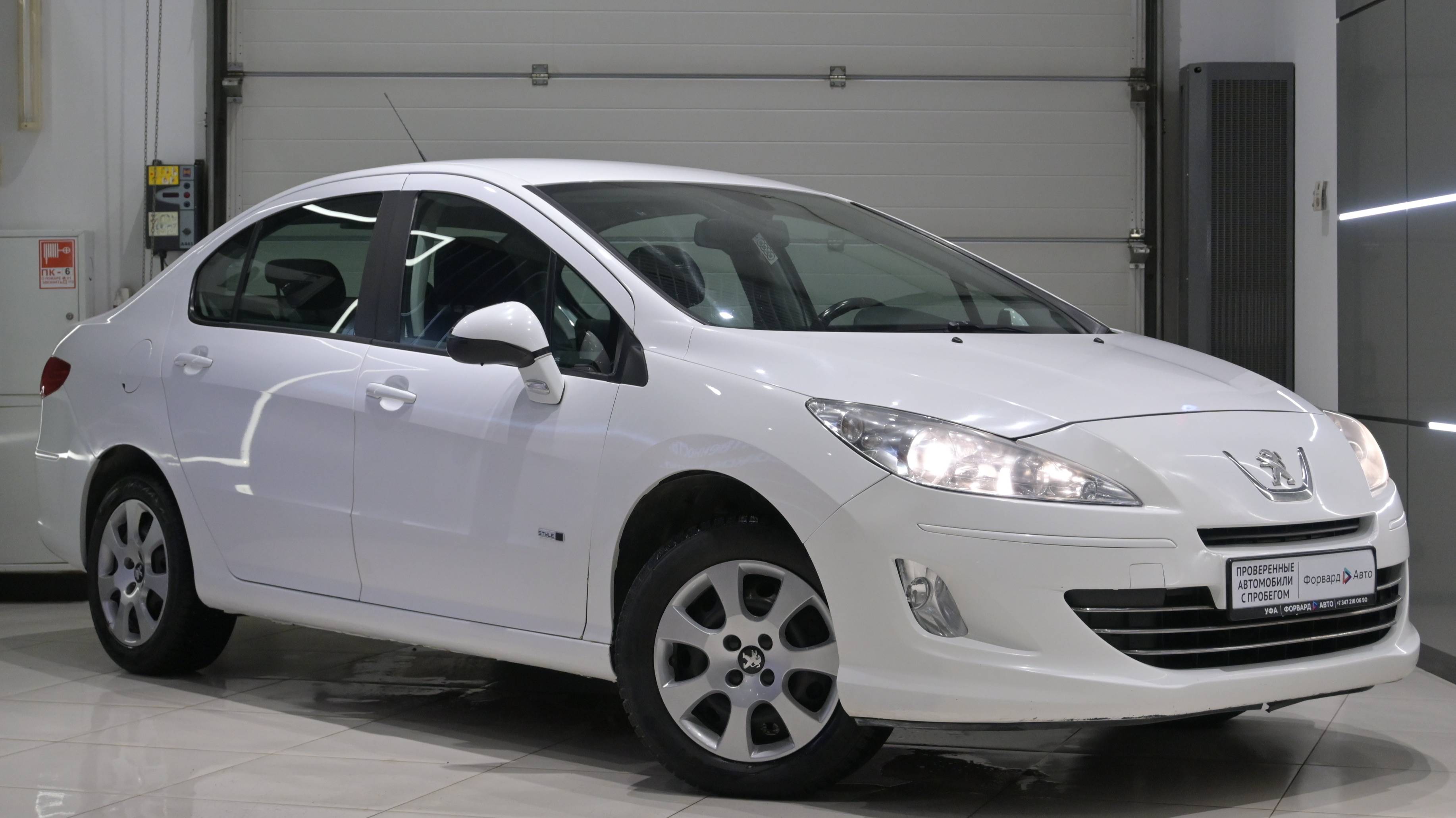 Peugeot 408 '2015 02460