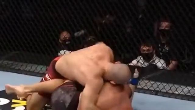 Омари Ахмедов – Том Брис полный бой Omari Akhmedov vs Tom Breese full fight