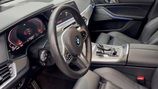 Продается BMW X5.