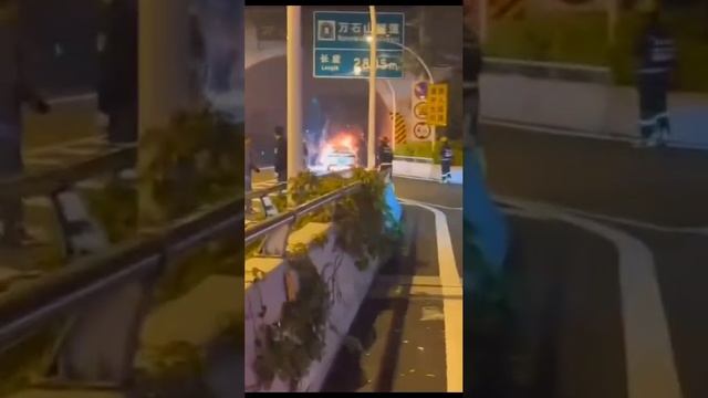 ☝️Много случаев с возгоранием в Китае с этим брендом BYD.