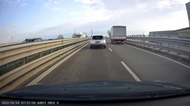 Italy Bad Drivers # 225