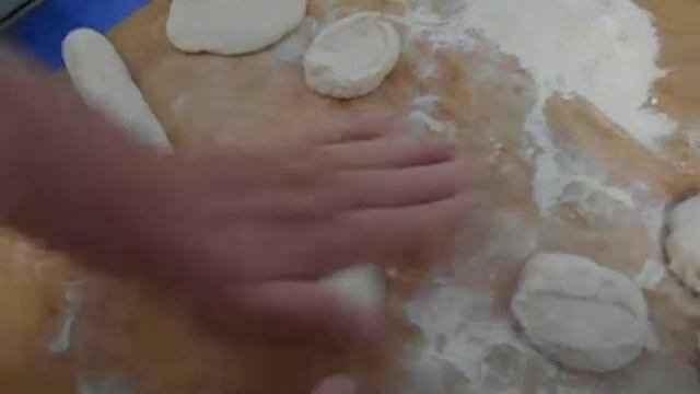 Готовим сами.Сосиска в тесте!