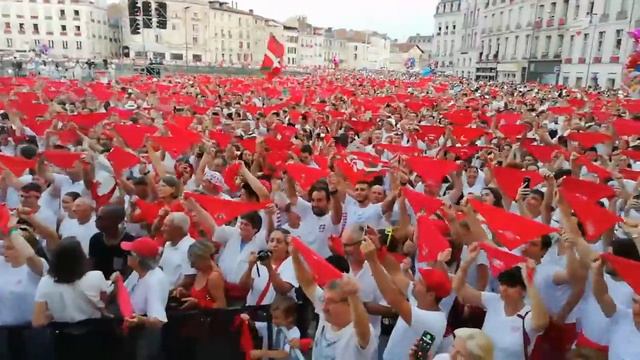 Fêtes de Bayonne 2019 : "la Peña Baiona" par l'Harmonie bayonnaise à l'ouverture