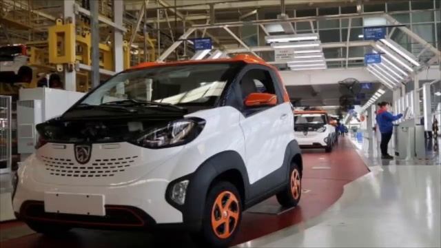 WAAWW China extends tax rebate for electric cars, hybrids