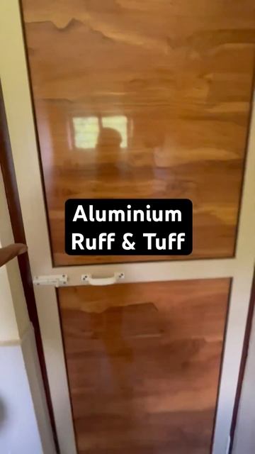 Aluminium door  kyon hai  BEST 🚪#shorts #aluminium #doors