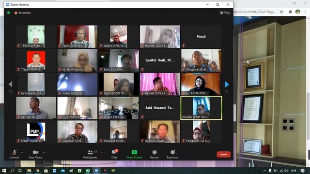 BEKERJA DARI RUMAH #KEPALASMPN3CLU