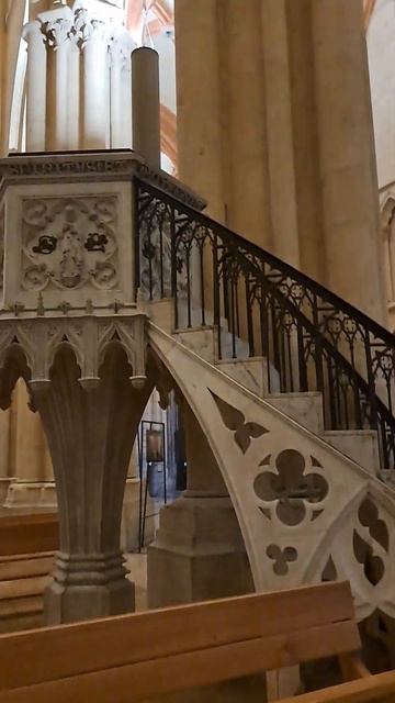 Lyon Cathedral 😳