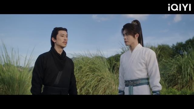 世家千金當眾告白霸道少爺，但霸道少爺早已愛上灰姑娘，果斷拒絕她！#蓮花樓