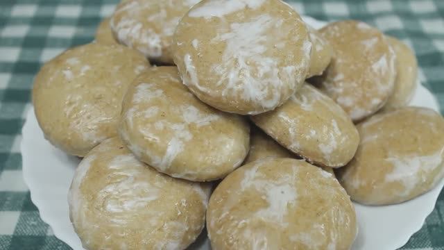 Медовые пряники. Выпечка к чаю. Постные пряники.