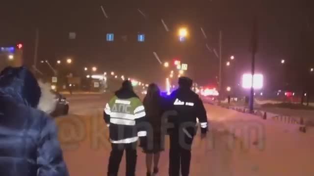 ДЕВУШКА И ДПС КОНФЛИКТ