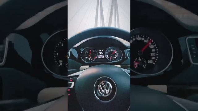 VW jetta touched 200 on Bandra worli sea-link