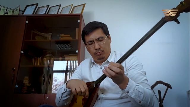 Танымал домбырашылар «Сарыарқа» күйін орындады #ҮйденШықпа