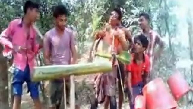 An akasher Tara tui aka goniasne....