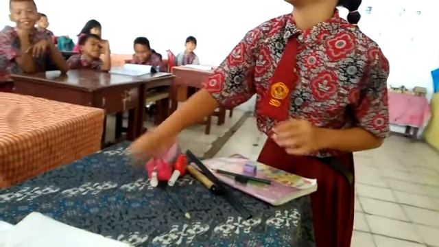 My student my smart girl😘