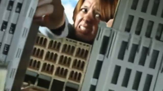 Jennifer Snyder: Giant Intern | Giantess Hug Remaster [巨大娘]