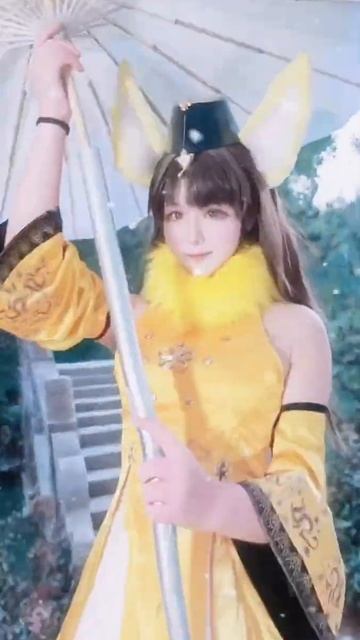 Explosive transformation of loli sister Huan Yu holding an umbrella and cross-dressing
