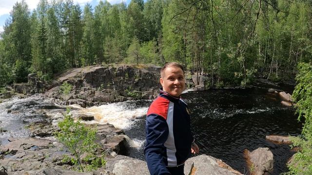 УДИВИТЕЛЬНЫЙ ВОДОПАД В ЛЕСУ - ГИРВАС