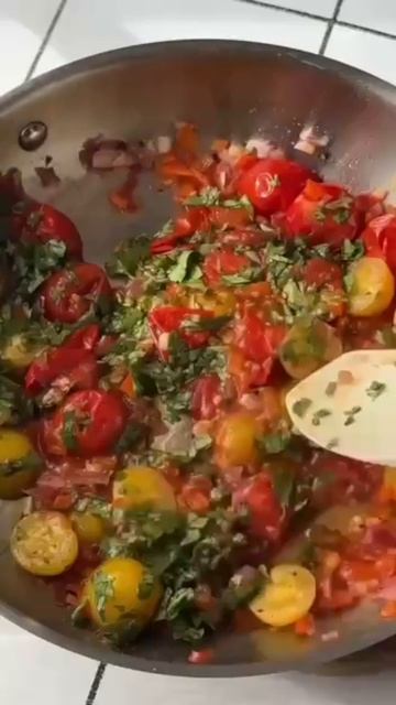 БЕЛАЯ РЫБА С ОВОЩАМИ