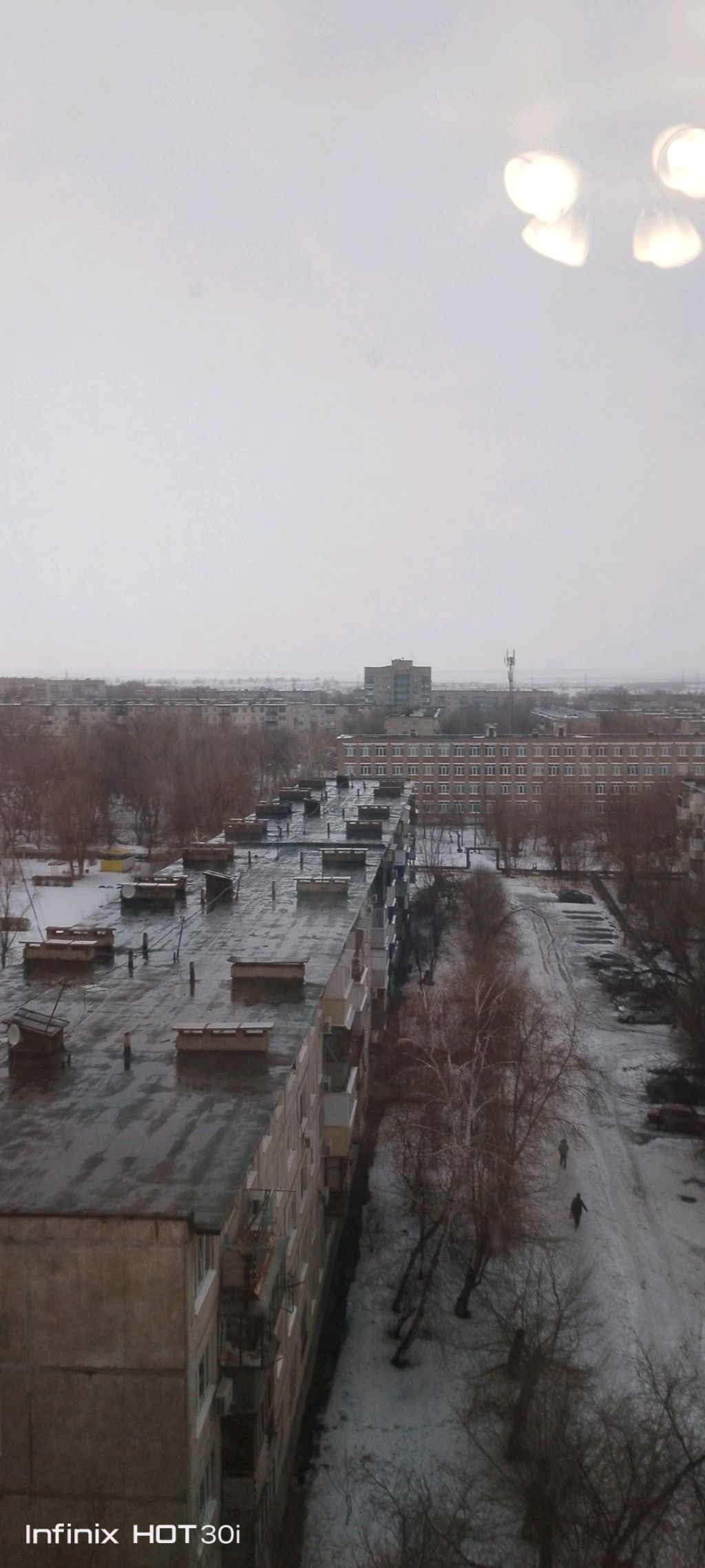 Beauty дома когда идёт дождь