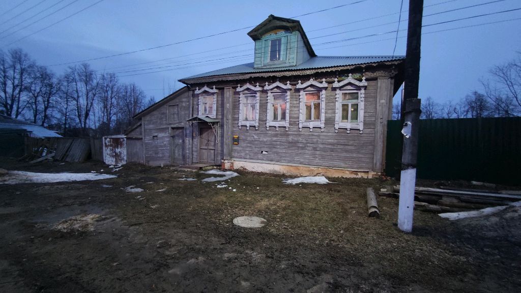 Горбатов - город контрастов.