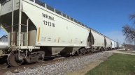 BNSF 7595 w/ NS Power Leads Sand Train, Buffalo, IA