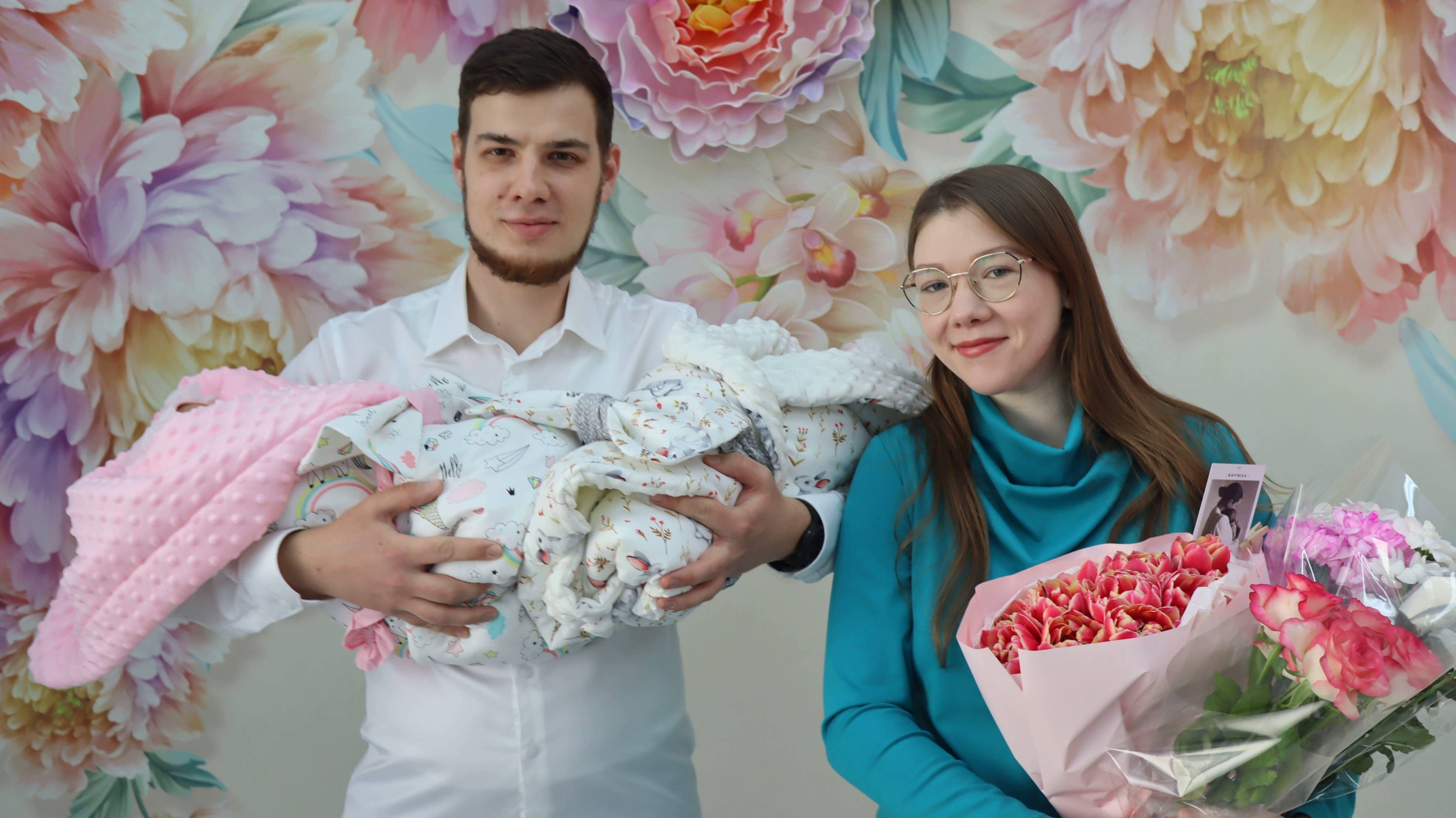 Алиса и Викуля