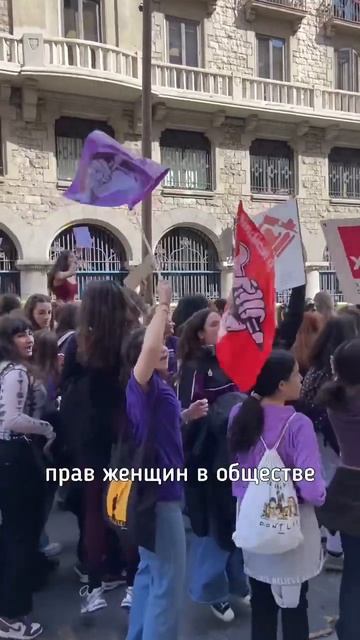 Празднуют ли 8 МАРТА в Испании