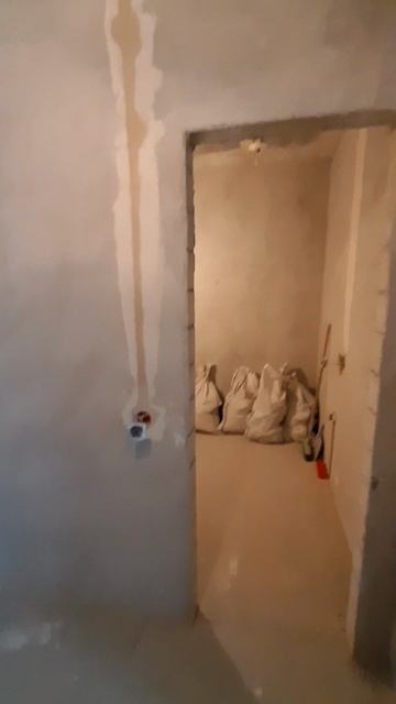 Электромонтажные работы в однушке (балкон, коридор, санузел). Калининград.