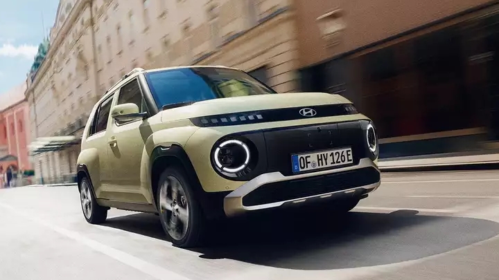 На новый Hyundai Inster 2025 ожидают ажиотажный спрос: компания срочно расширяет площадки