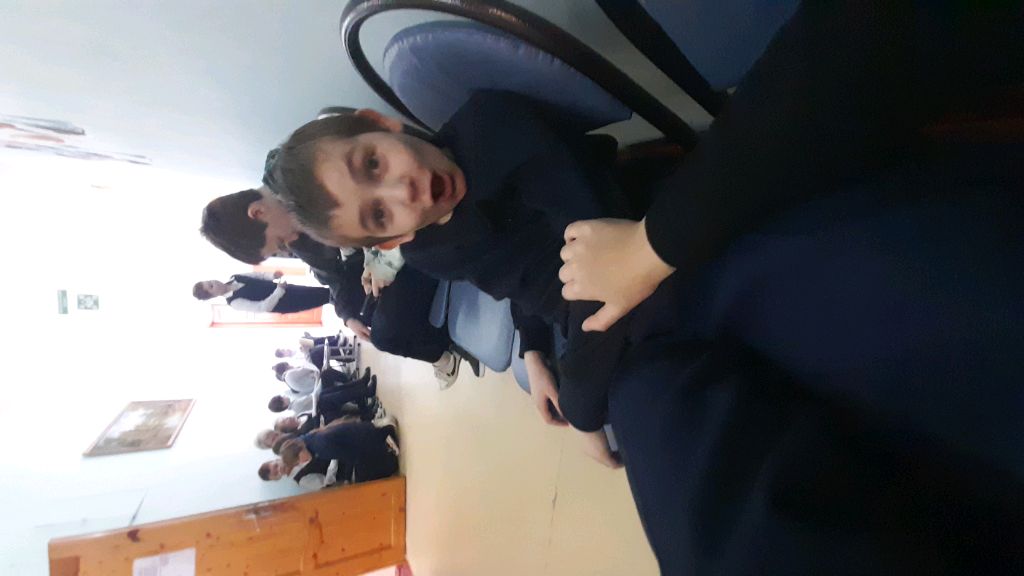 лежим балдеем