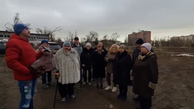 ОПЯТЬ МАРИУПОЛЬ. ОПЯТЬ БЕЗДОМНЫЕ ЖИТЕЛИ ГОРОДА МАРИУПОЛЬ ПРОСЯТ О ПОМОЩИ!