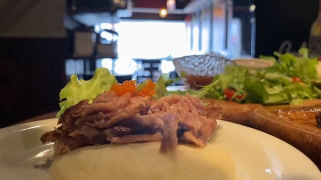 シーシャとアジアンスパイス料理が楽しめる、アジアンスパイスネオスタンド - セルドヤパト - 大阪
