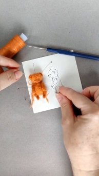 Миниатюрные игрушки своими руками. Miniatureschool. @miniature_school