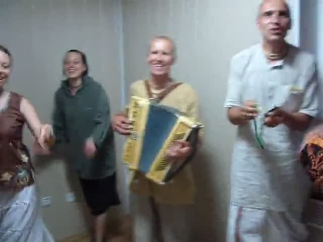 Киртан в ГАИ