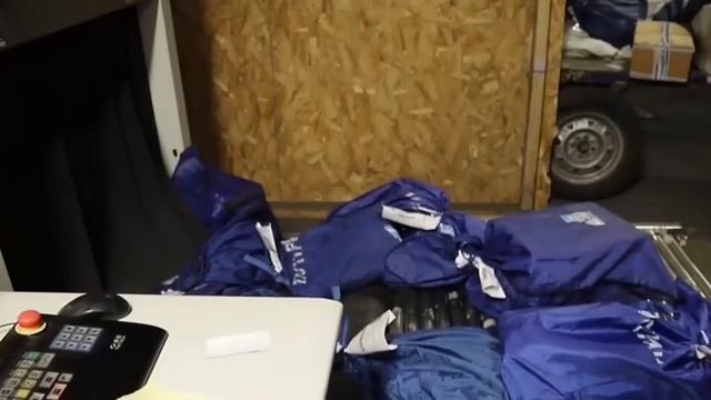 ФСБ сорвала теракты с заминированными парфюмерными наборами для участников СВО.