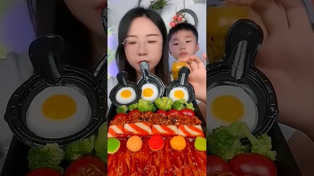 Сказать "спасибо" можно тут https://pay.cloudtips.ru/p/35a48c32  🥰🥰🥰