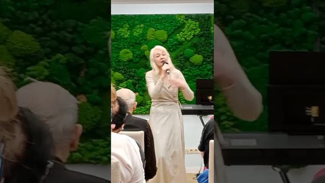 lv_0_20250313172037.mp4