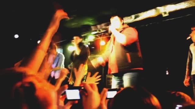 G-Nise и Дима Карташов - Оставь меня (Live, Москва 2012)