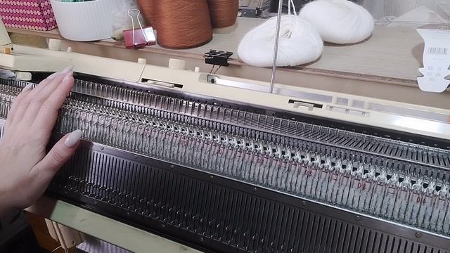 Снуд из пряжи Ангора