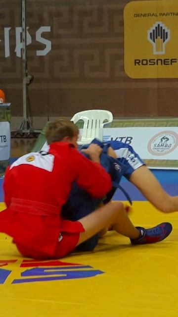 That's a throw to remember! What do you do if you get caught in a perfect fireman’s carry? #SAMBO