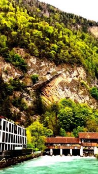 Поймать момент