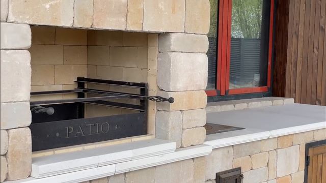 Барбекю "Grimov " від компанії BERNSTONE.