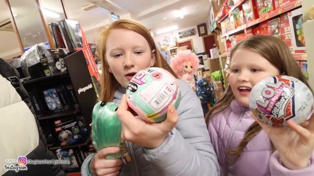 HOLIDAY MONEY SHOPPING IN WESTPORT | WILD ATLANTIC WAY | VAN LIFE IRELAND