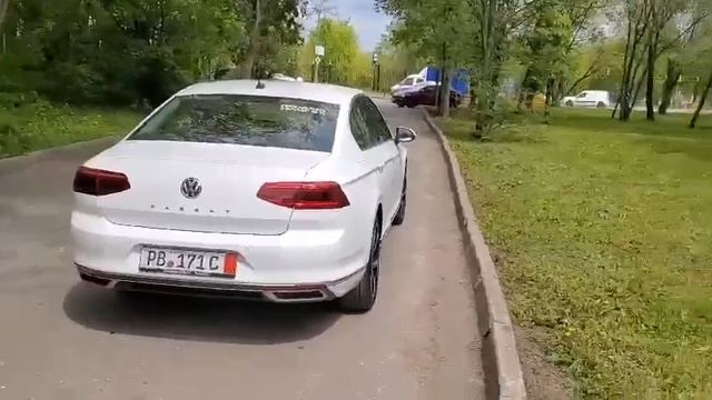 Volkswagen Passat 2020 год бензин передний привод