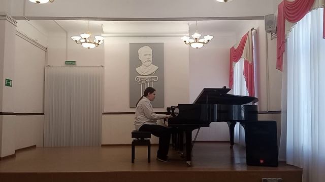 VID_20250310_122318.mp4 И.С.Бах Маленькая прелюдия Ми мажор