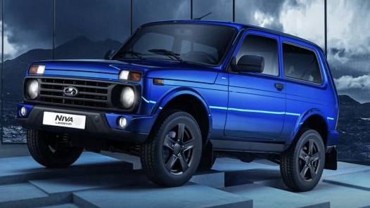 Новая Niva Legend 2025 в комплектации Urban вышла на тесты: появились первые фото