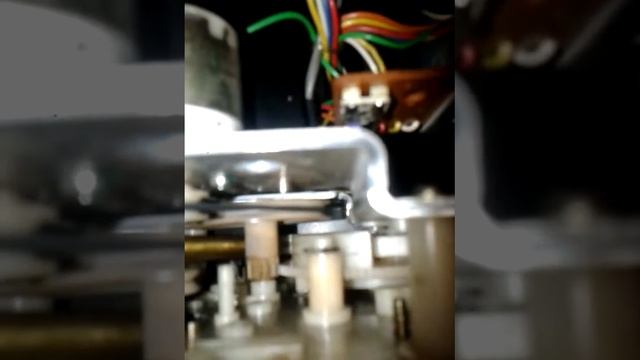Noise from head lift machanism in 670zx