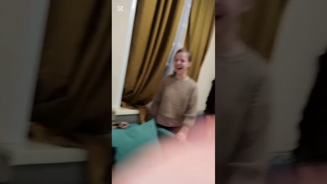 что мне подарили др 10 марта